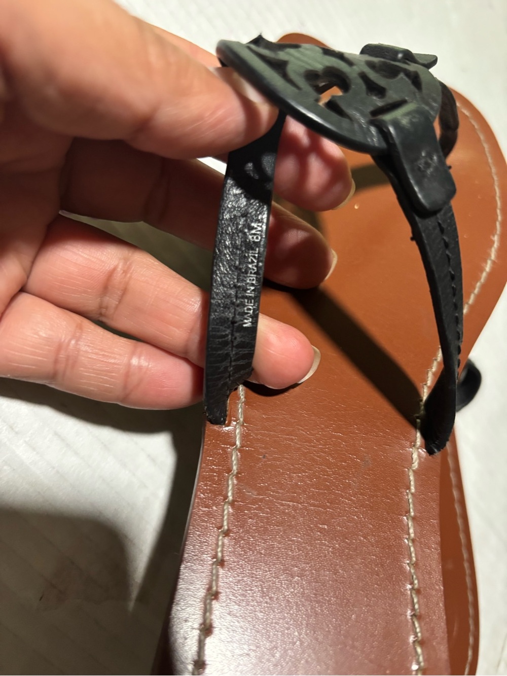 Tory Burch Black Leather Logo Thong Sandals with Tan Footbed - Picture 9 of 10